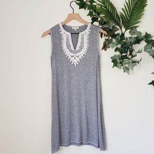 ●Max Studio Crochet Neck Gray Dress
